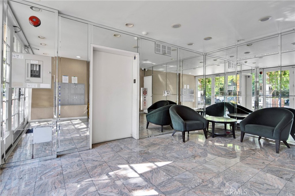 1800 Butler Avenue 104