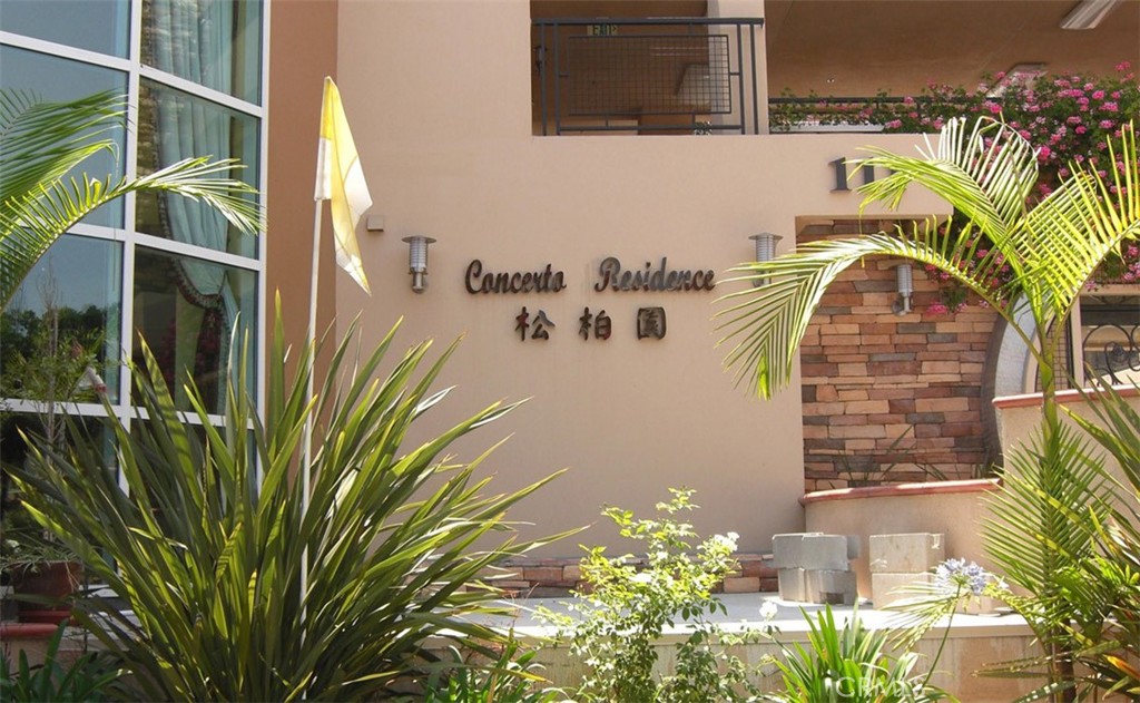 111 N 2nd Street 107