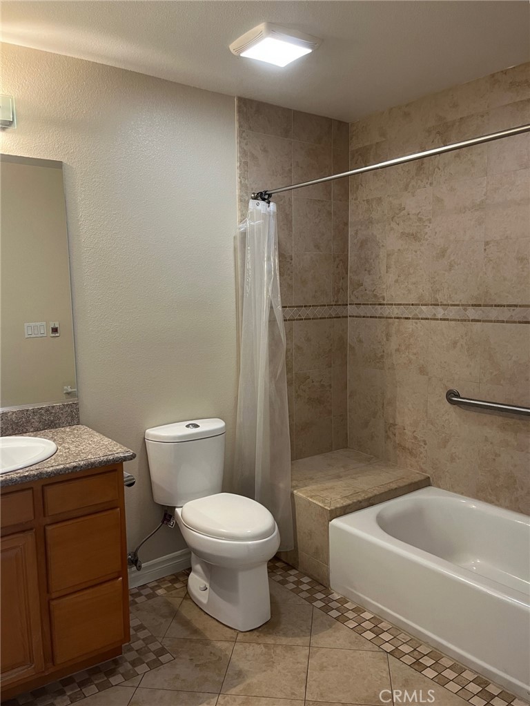 111 N 2nd Street 107