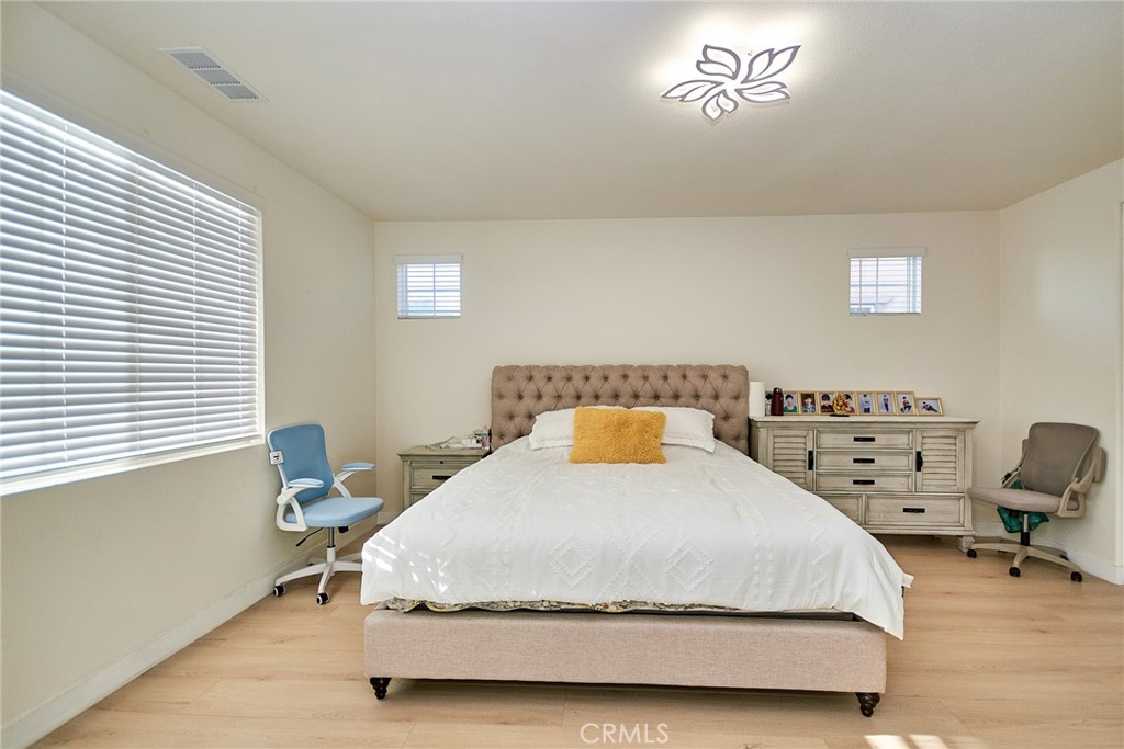 7313 Bay Bridge Road