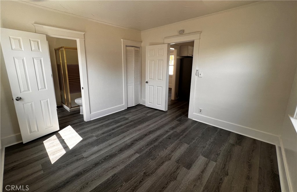 320 W Lemon Avenue