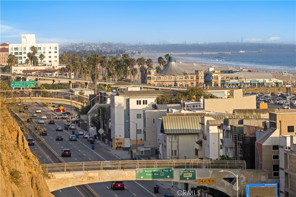 1101 Lincoln Boulevard 1A