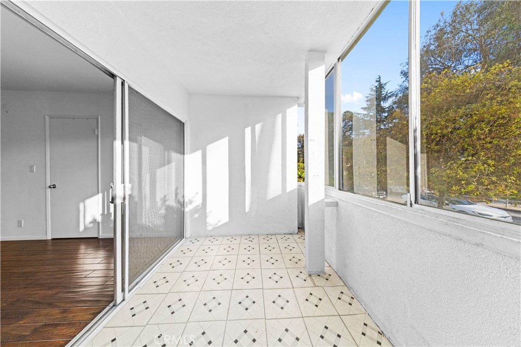 1101 Lincoln Boulevard 1A