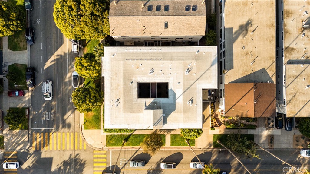 1101 Lincoln Boulevard 1A
