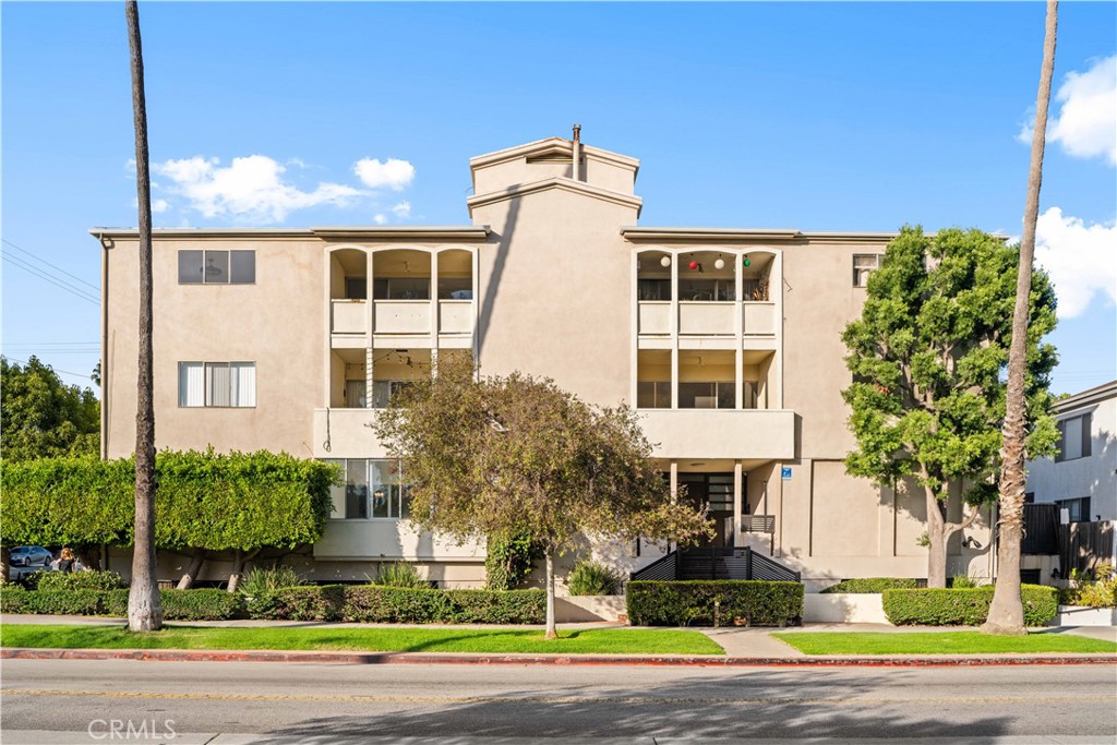 1101 Lincoln Boulevard 1A