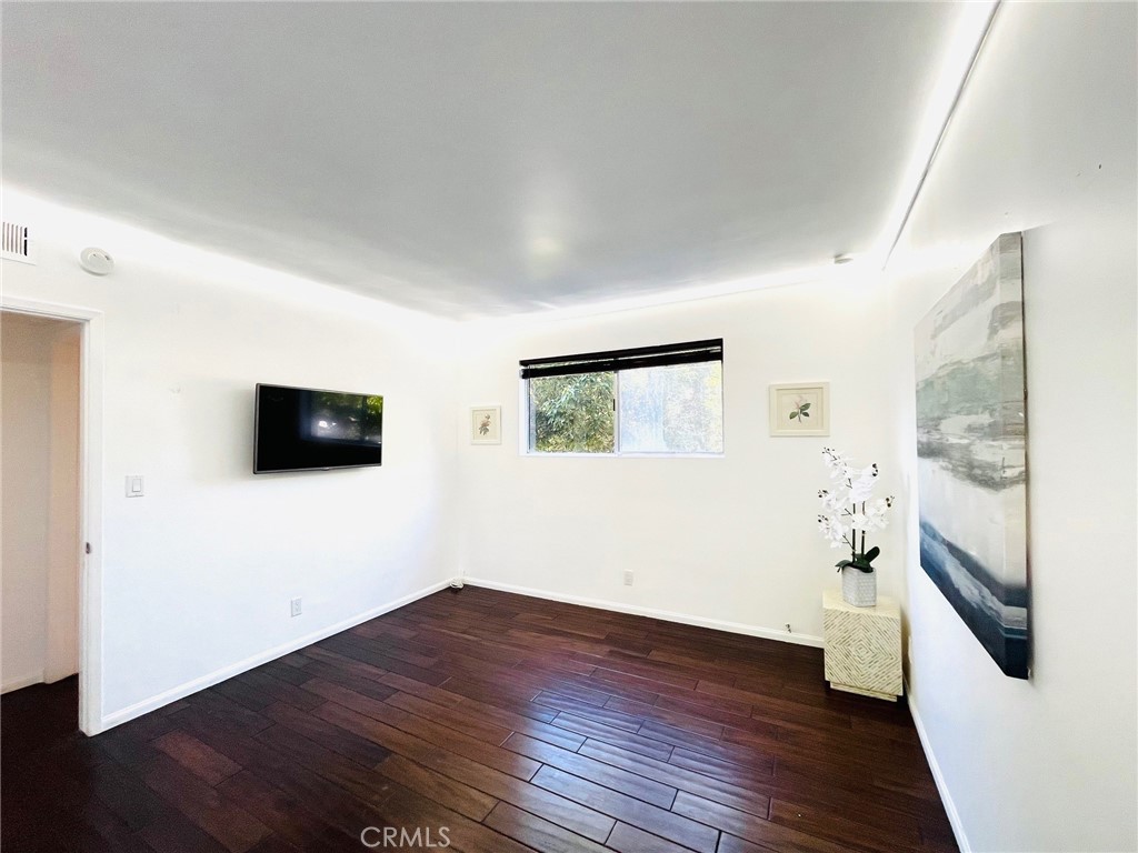 1101 Lincoln Boulevard 1A