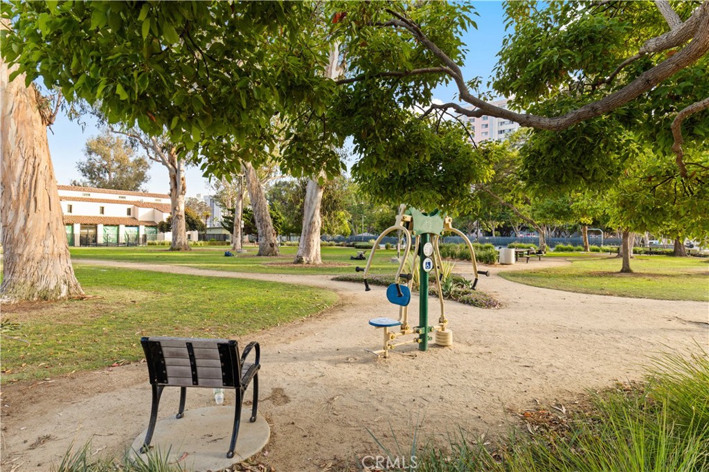 1101 Lincoln Boulevard 1A