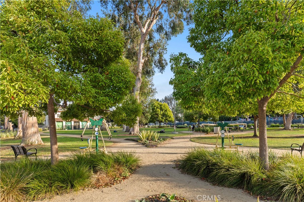 1101 Lincoln Boulevard 1A