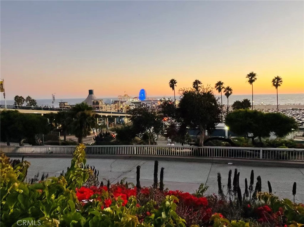 1101 Lincoln Boulevard 1A