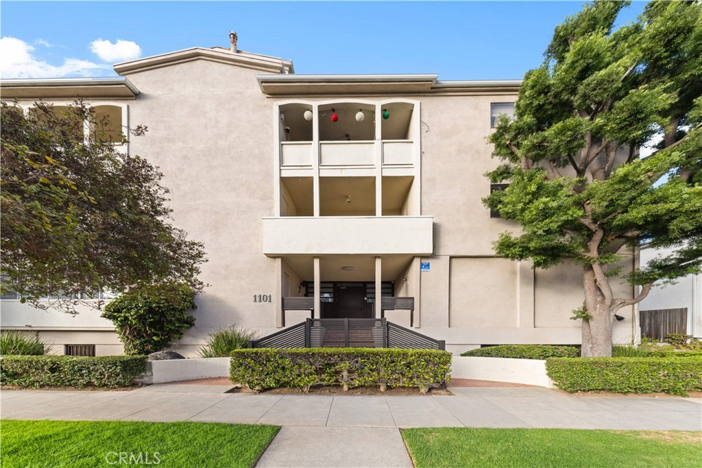 1101 Lincoln Boulevard 1A