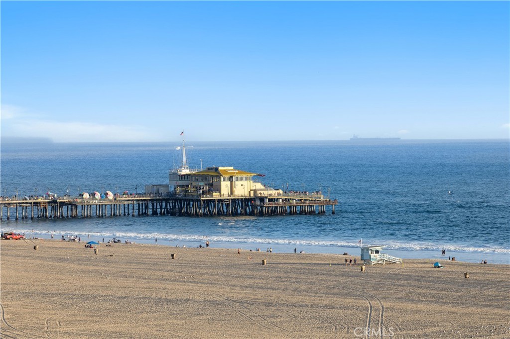 1101 Lincoln Boulevard 1A
