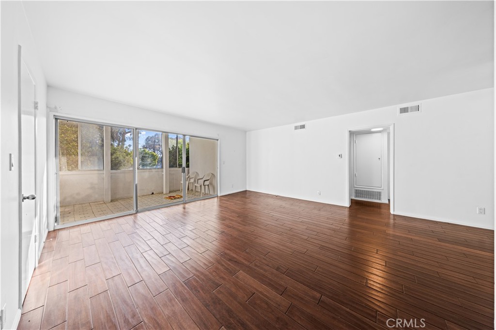 1101 Lincoln Boulevard 1A