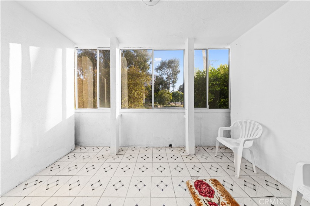 1101 Lincoln Boulevard 1A