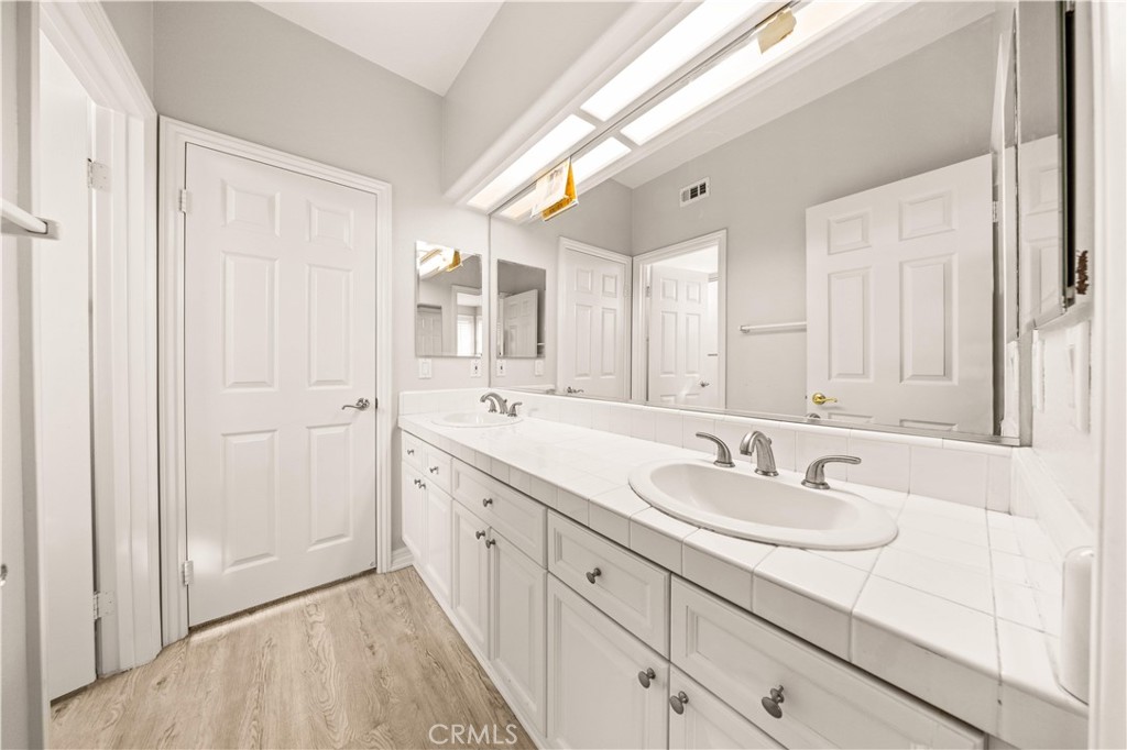 27170 Big Horn Mountain Way