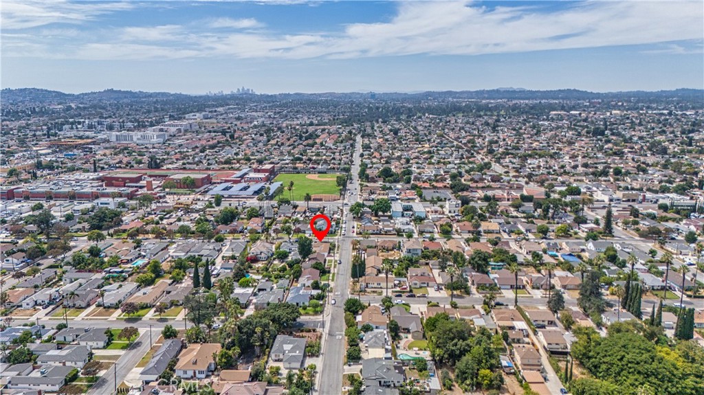 1302 S Gladys Avenue