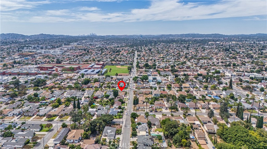 1302 S Gladys Avenue