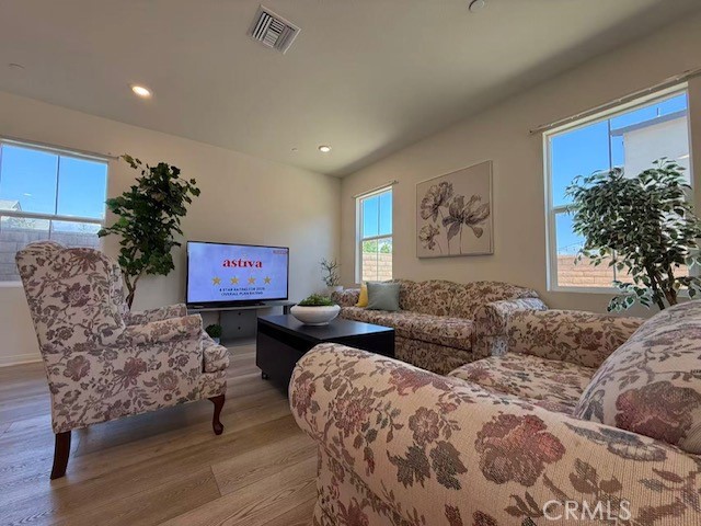4301 S Malibu Ave
