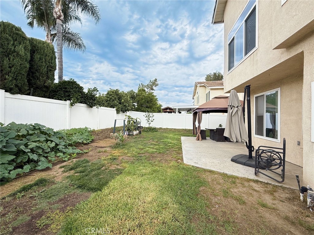 24713 Shoshone Drive