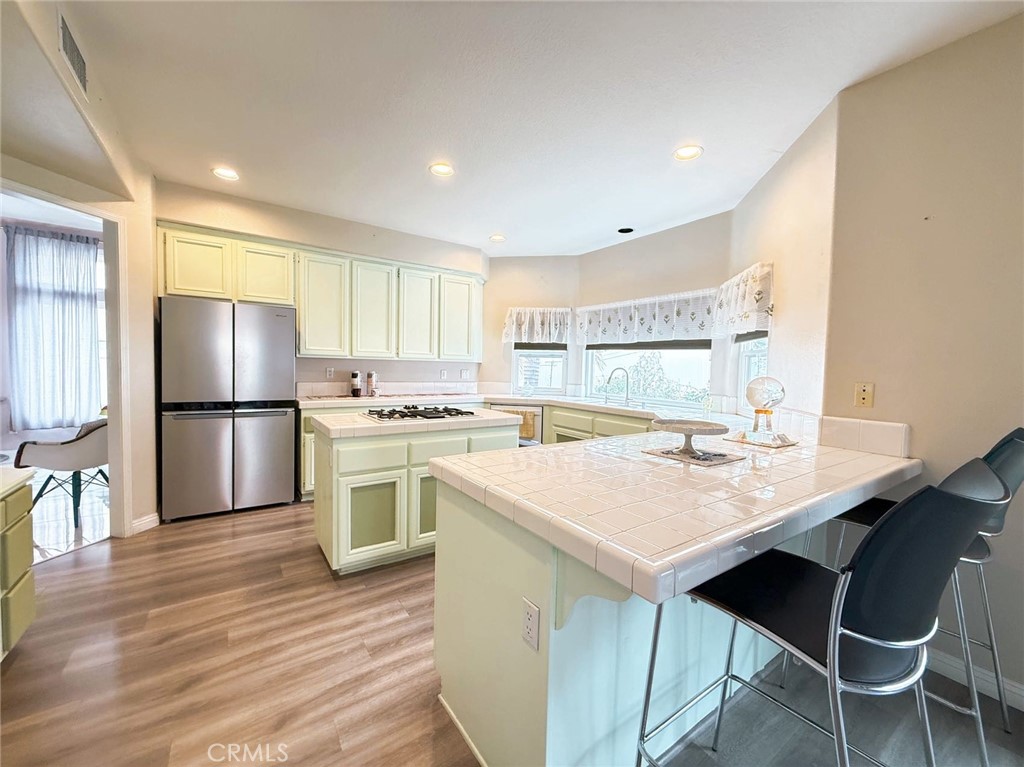 24713 Shoshone Drive