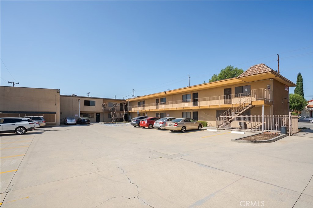 2218 San Gabriel Boulevard