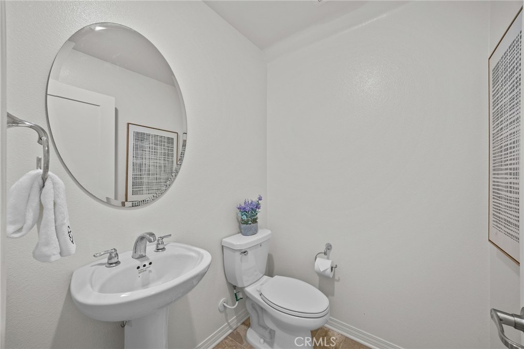 4865 S Wilson Avenue