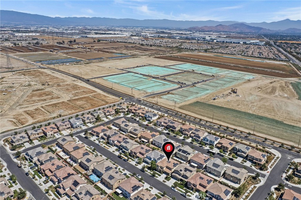 4865 S Wilson Avenue