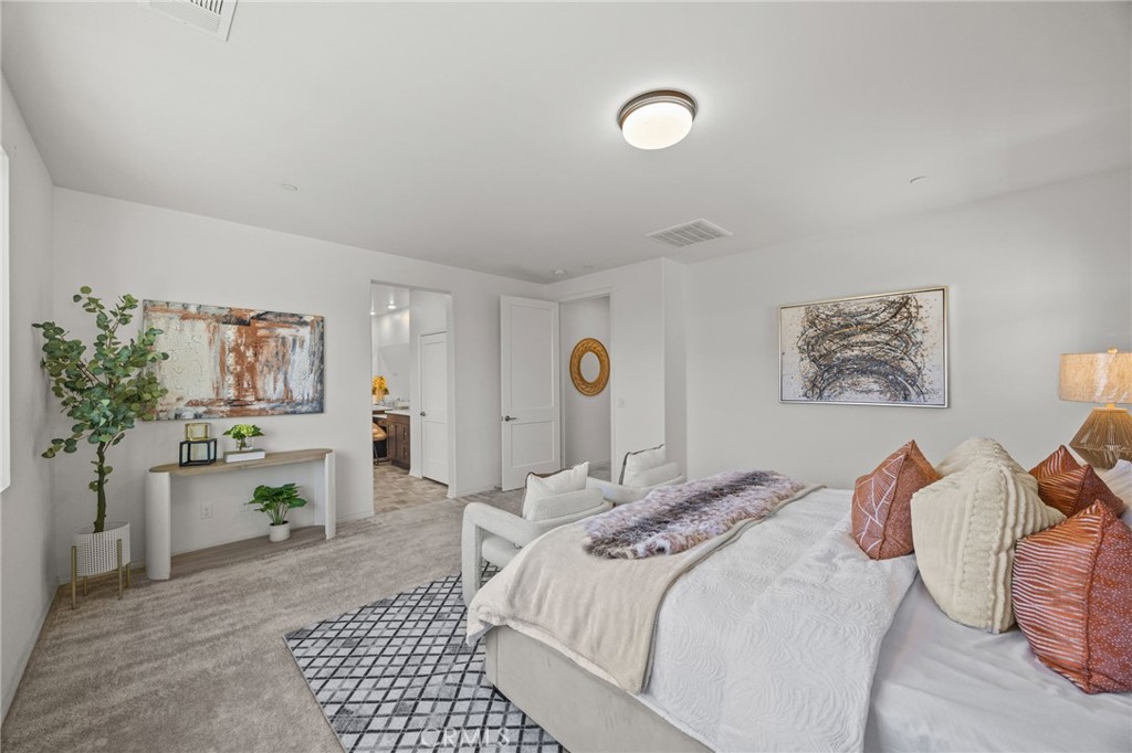 4865 S Wilson Avenue