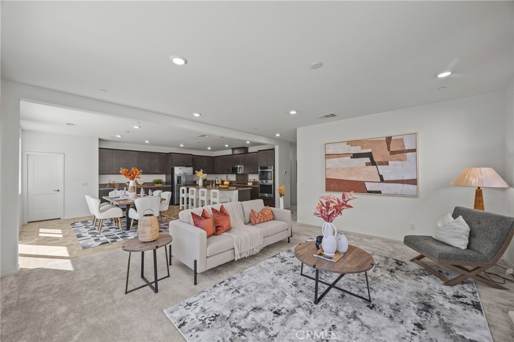 4865 S Wilson Avenue