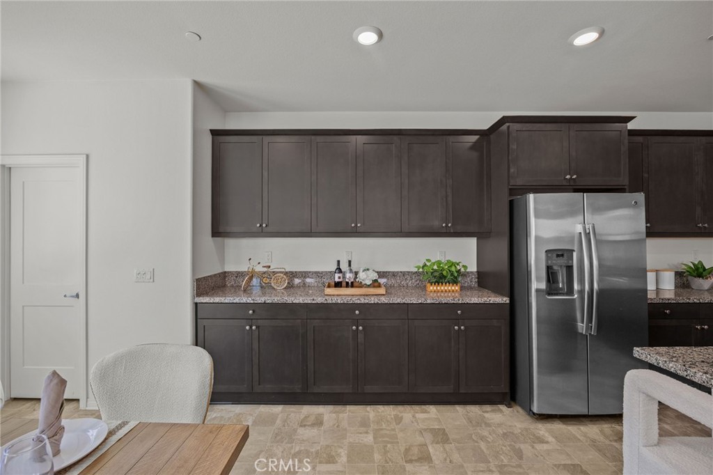 4865 S Wilson Avenue