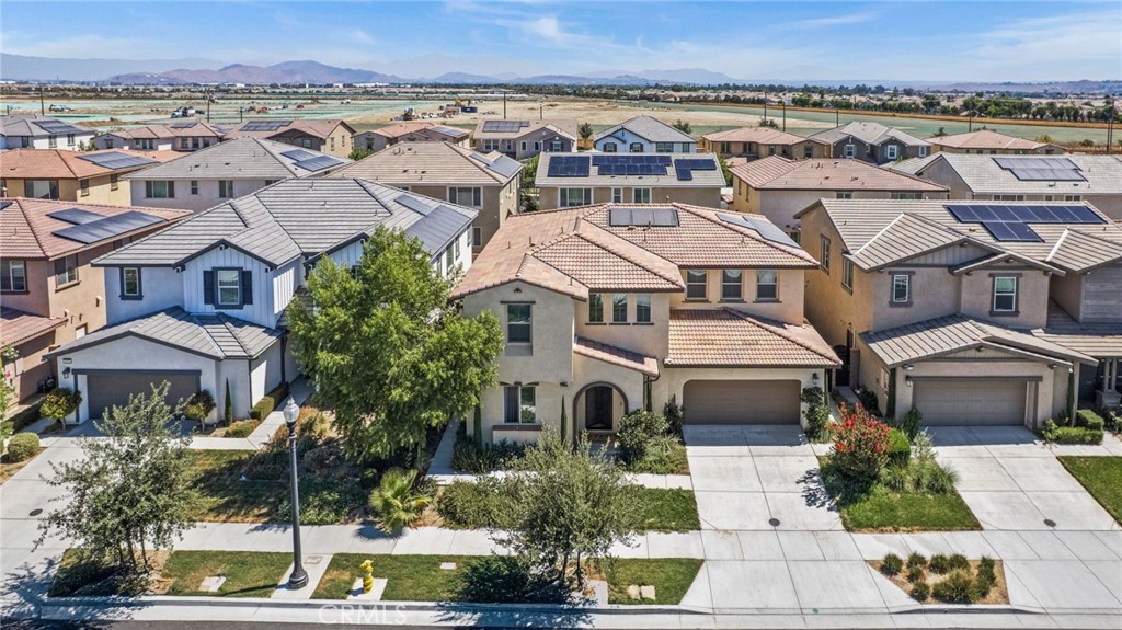 4865 S Wilson Avenue