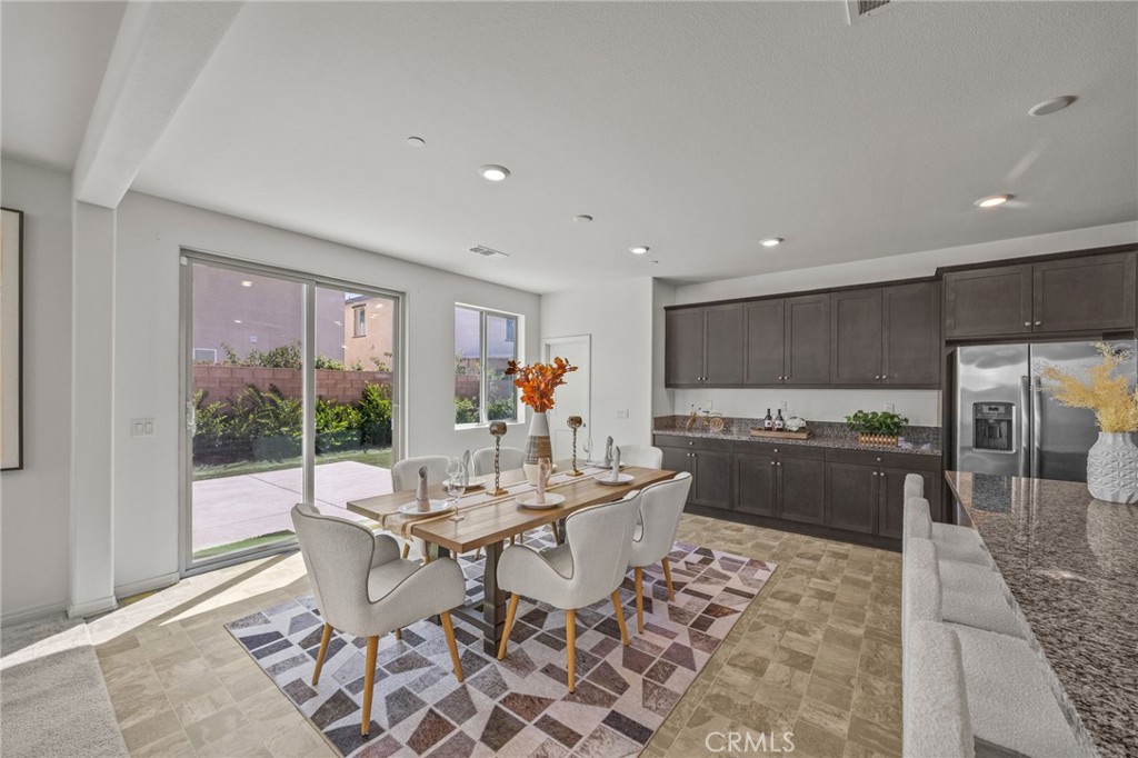 4865 S Wilson Avenue