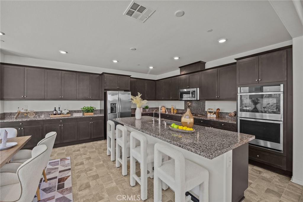 4865 S Wilson Avenue