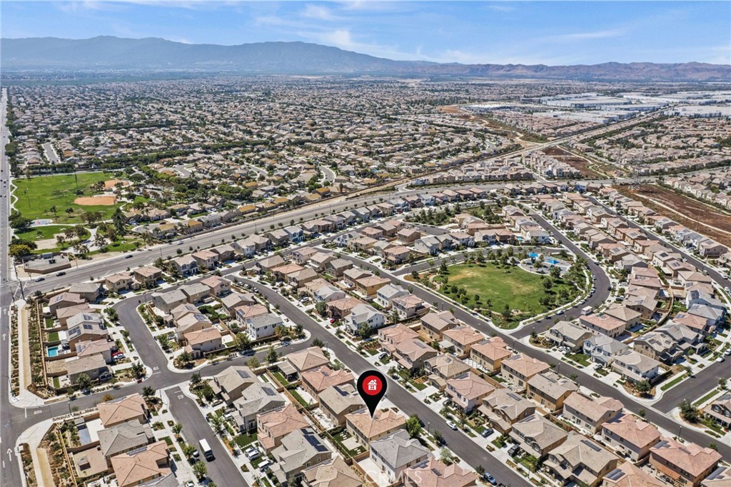 4865 S Wilson Avenue