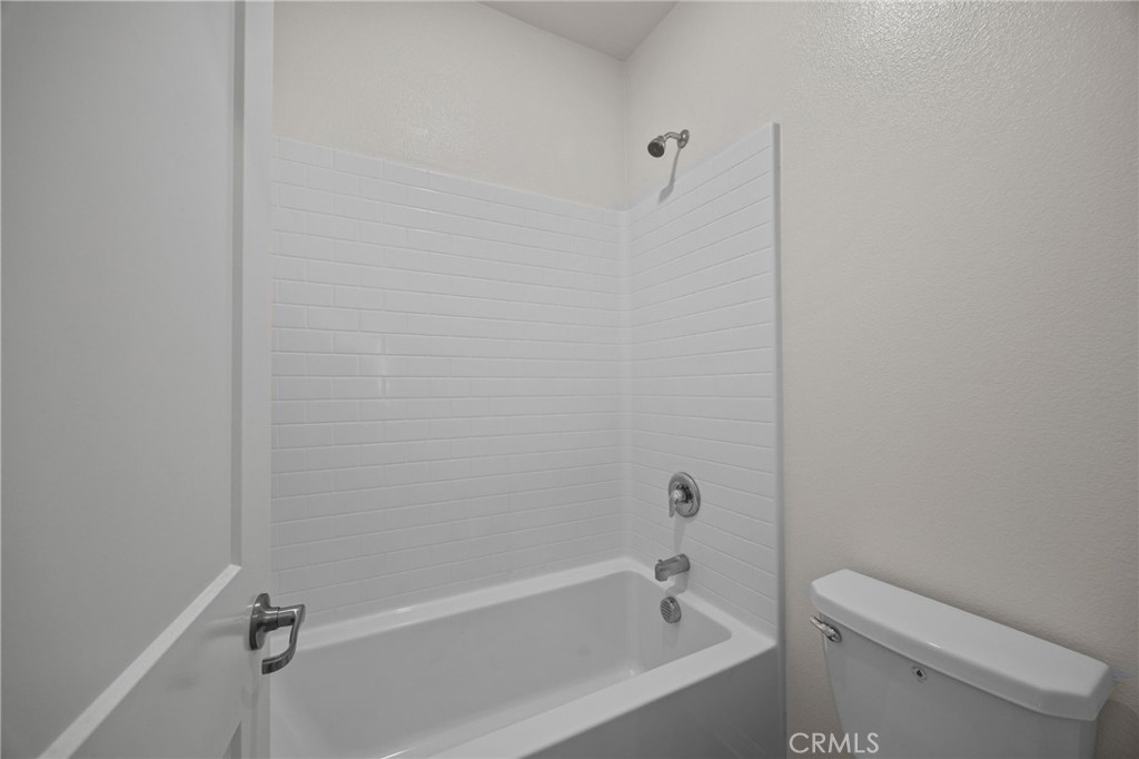 4865 S Wilson Avenue