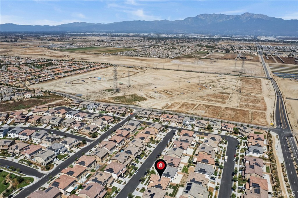 4865 S Wilson Avenue