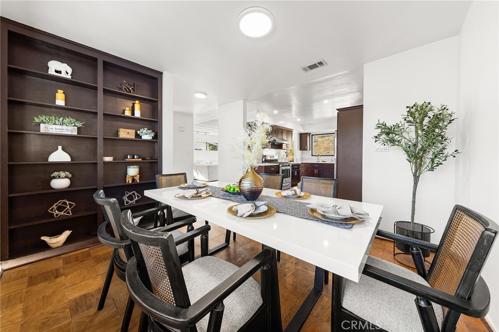 1861 College View Drive