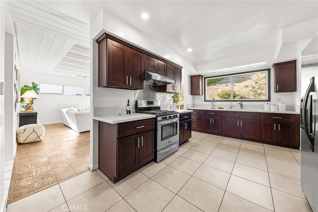 1861 College View Drive