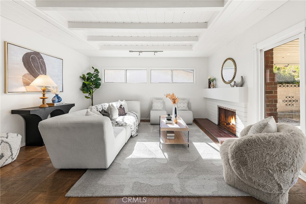 1861 College View Drive
