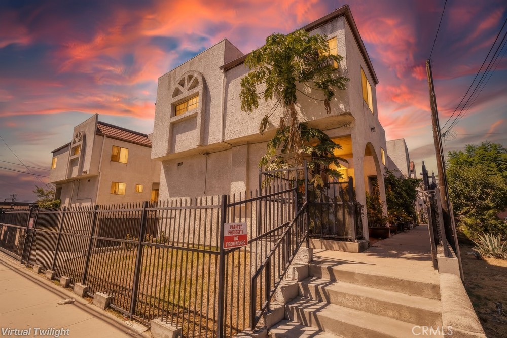 4031 La Rica Avenue O