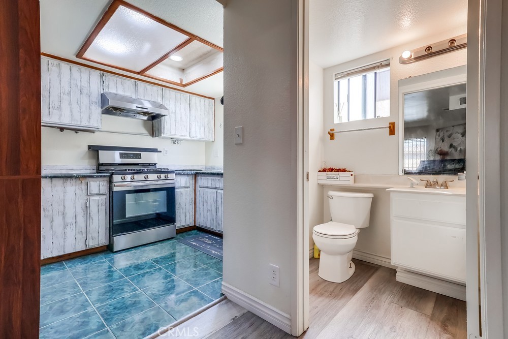 4031 La Rica Avenue O