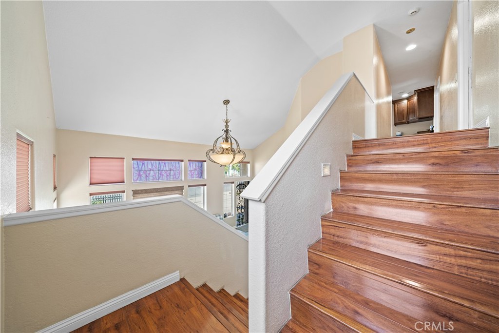 1010 W Wilson