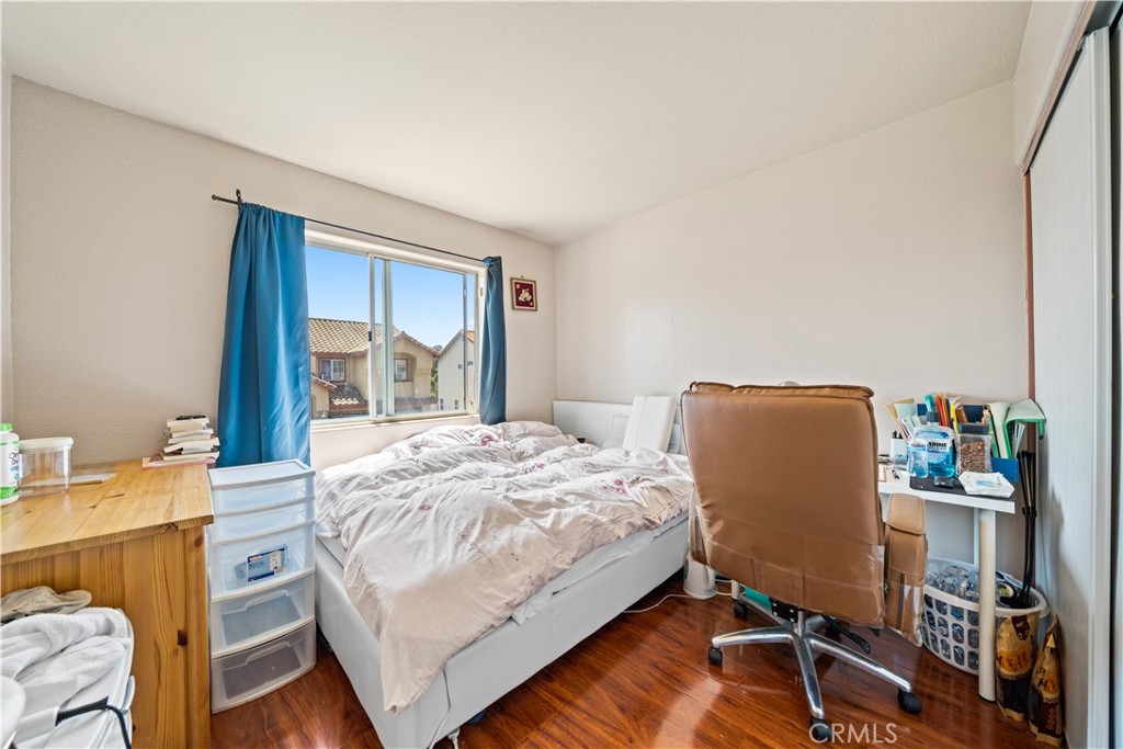 1010 W Wilson