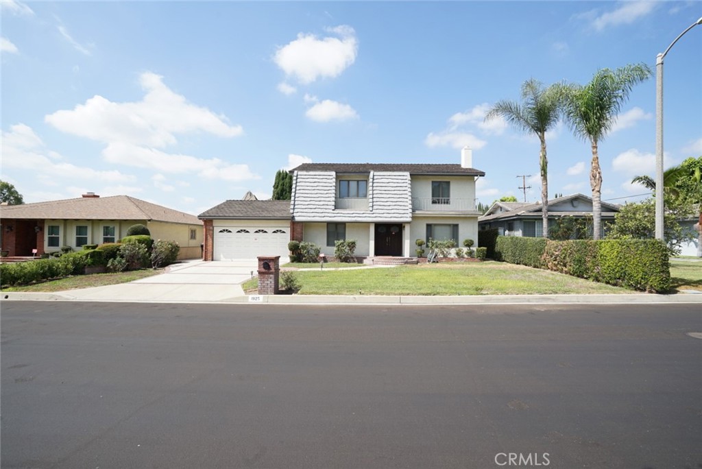 1925 El Sereno Avenue