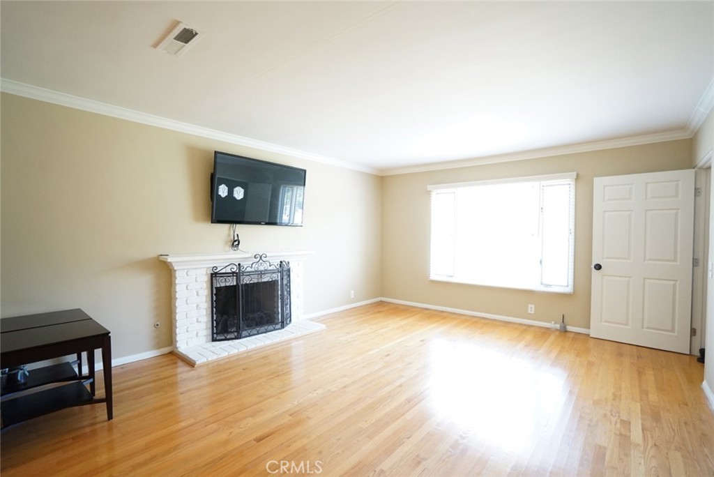 1925 El Sereno Avenue