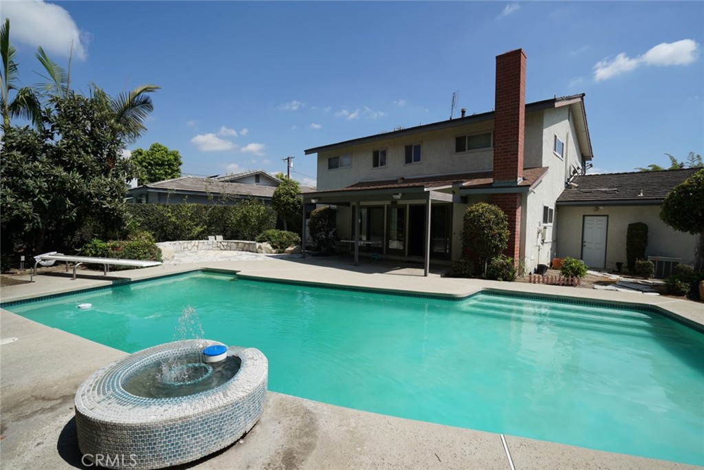 1925 El Sereno Avenue