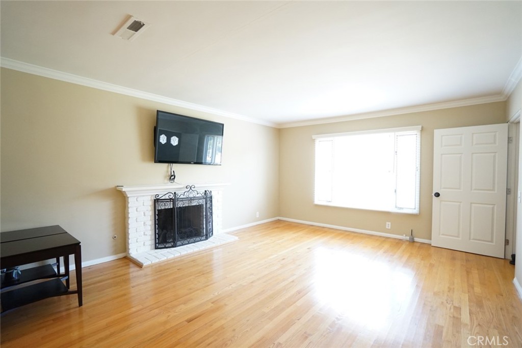 1925 El Sereno Avenue