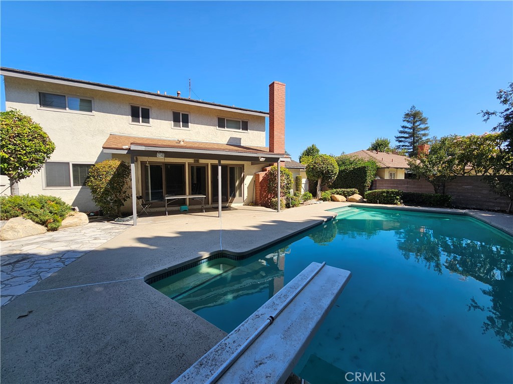 1925 El Sereno Avenue