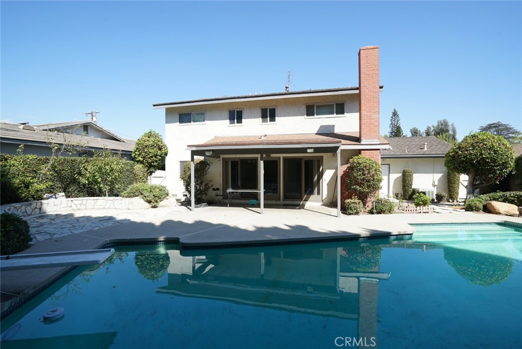 1925 El Sereno Avenue