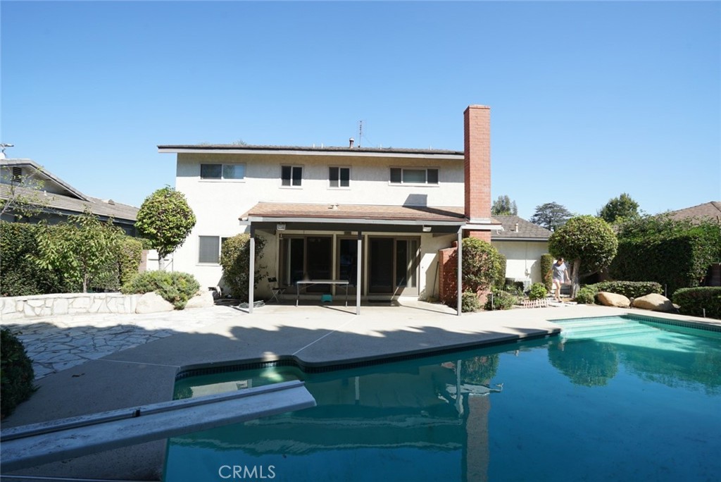 1925 El Sereno Avenue