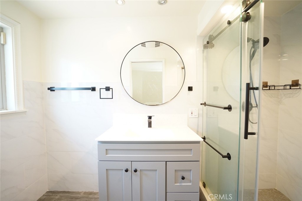 1925 El Sereno Avenue